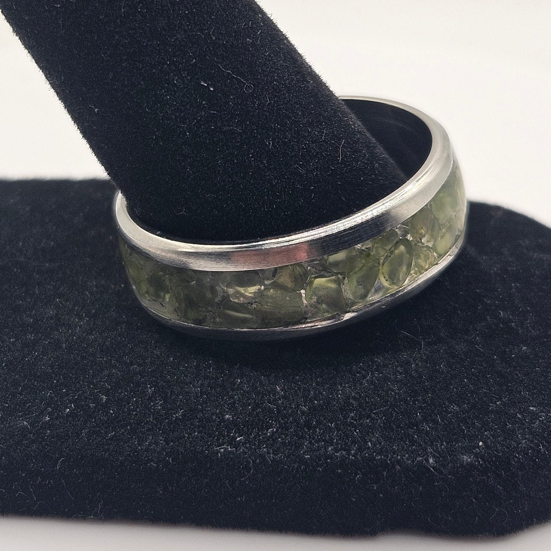 August's birthstone Peridot