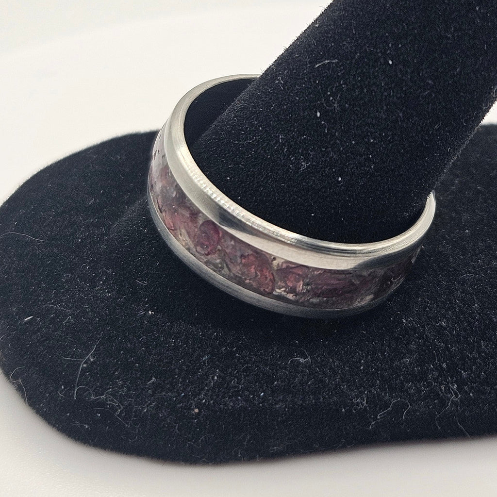 January's birthstone Garnet