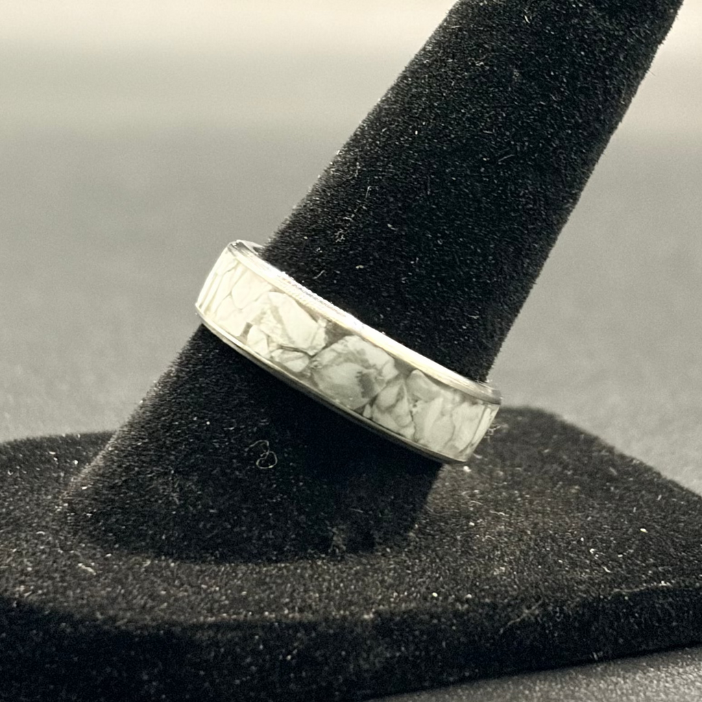 Howlite